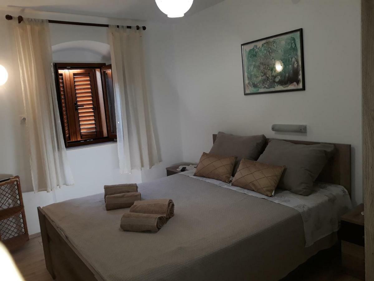 Paradise Apartment - Old Town Rab Rab Town Dış mekan fotoğraf